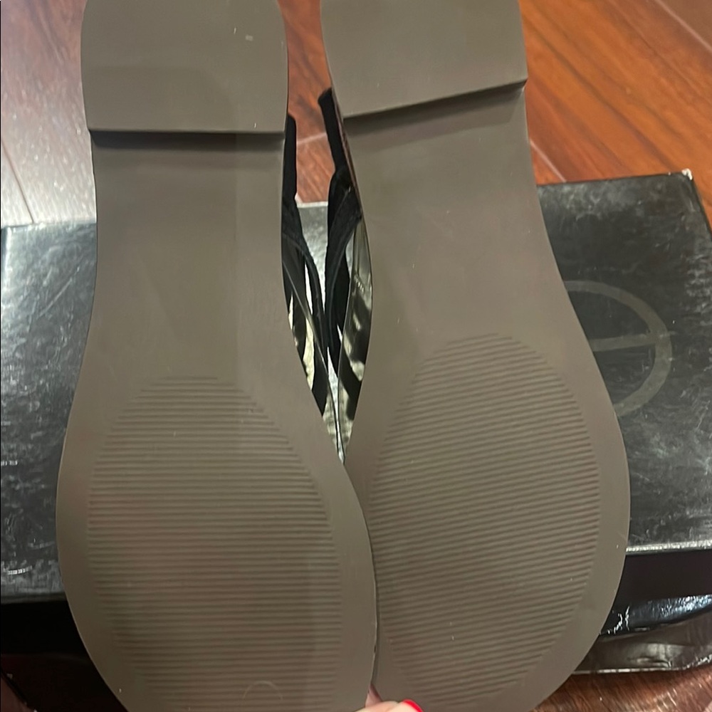 Steve Madden Black and Gold Gladiator Sandals - Picture 4 of 5